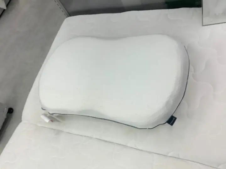 BAKUNE MAKURA
ハンズ新宿店 ©眠活はじめました 2023